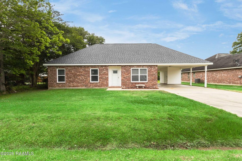 130 Herlil Circle, Carencro, LA 70520