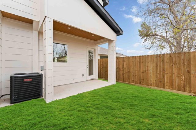 7937 Sparta Street A-B, Houston, TX 77028