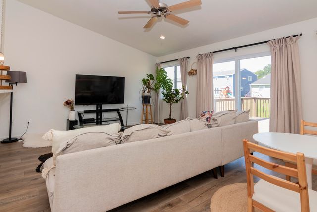 10382 Pennridge Drive, Portage, MI 49024