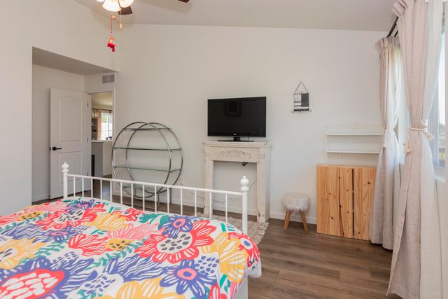 10382 Pennridge Drive, Portage, MI 49024