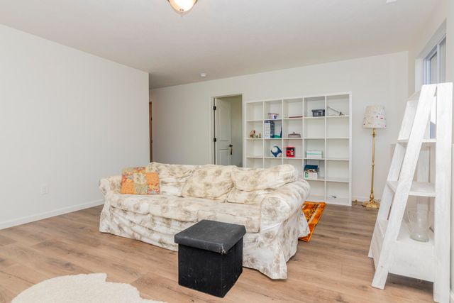 10382 Pennridge Drive, Portage, MI 49024