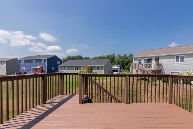 10382 Pennridge Drive, Portage, MI 49024