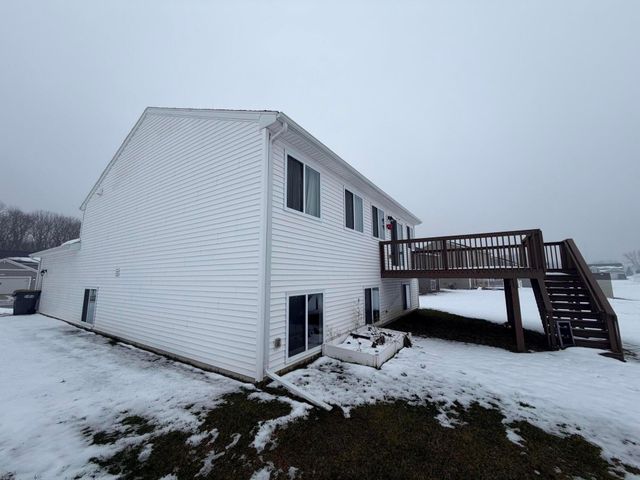 10382 Pennridge Drive, Portage, MI 49024