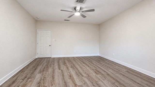 502 S Hyannis Port Street, Crosby, TX 77532