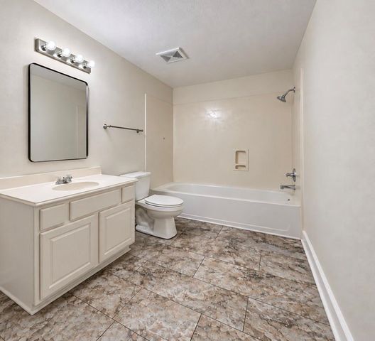 502 S Hyannis Port Street, Crosby, TX 77532