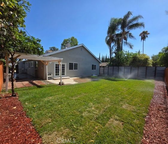 17001 Cantara, Lake Balboa, CA 91406