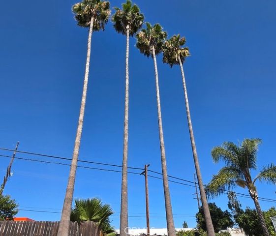17001 Cantara, Lake Balboa, CA 91406