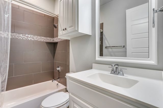 6444 Hawks Ridge Drive, North Richland Hills, TX 76182