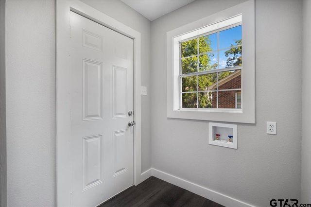 1304 N Ross, Tyler, TX 75702