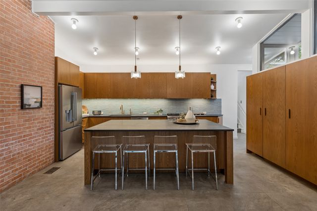 7142 Shook Avenue, Dallas, TX 75214