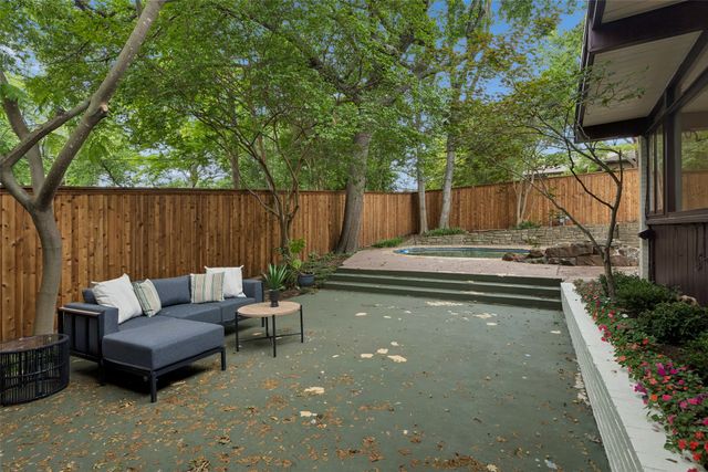 7142 Shook Avenue, Dallas, TX 75214