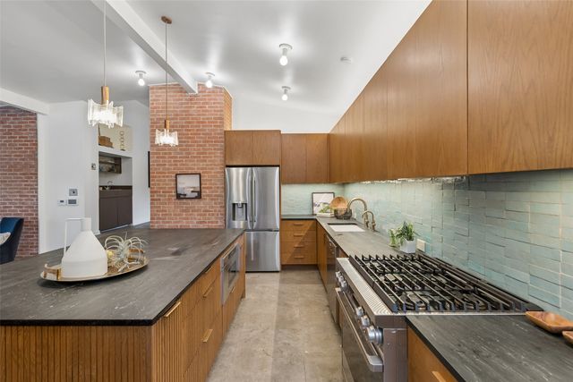7142 Shook Avenue, Dallas, TX 75214