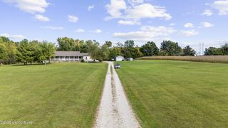 442 Clarks Ln, Shepherdsville, KY 40165