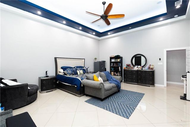 8404 Bougainvillea Drive, Mission, TX 78573