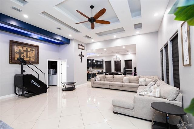 8404 Bougainvillea Drive, Mission, TX 78573