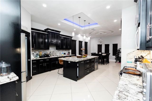 8404 Bougainvillea Drive, Mission, TX 78573