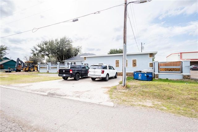 8404 Bougainvillea Drive, Mission, TX 78573