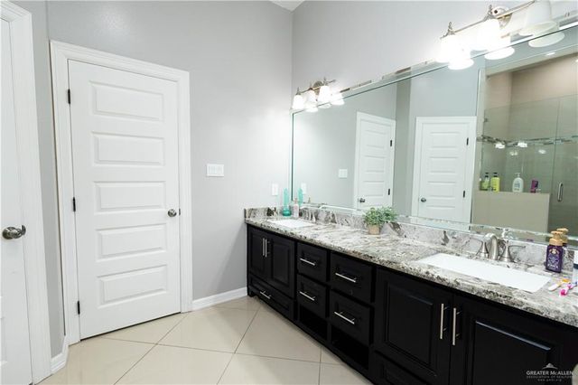 8404 Bougainvillea Drive, Mission, TX 78573