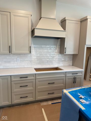 5591 Brook Hill Road, Avon, IN 46123