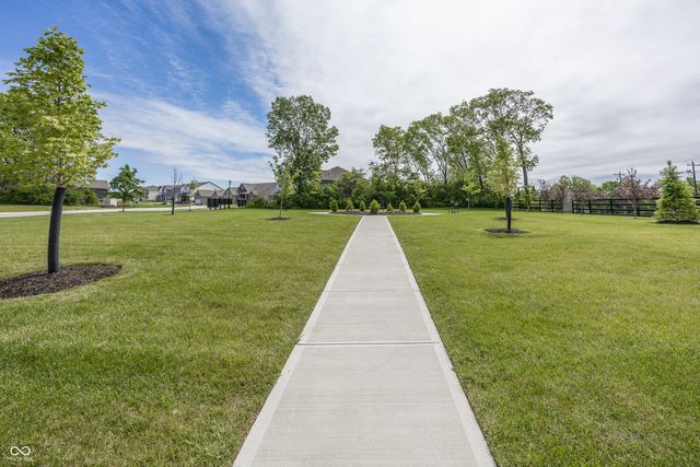 5591 Brook Hill Road, Avon, IN 46123