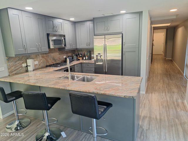 7137 E Rancho Vista Drive 3012, Scottsdale, AZ 85251