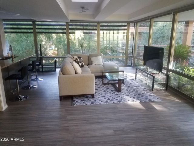 7137 E Rancho Vista Drive 3012, Scottsdale, AZ 85251