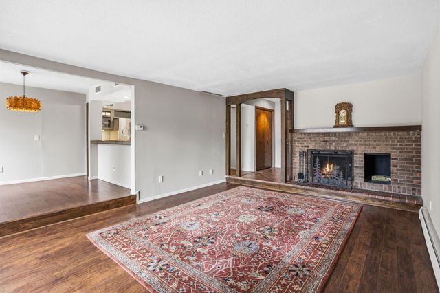 6115 Lincoln Drive 152, Edina, MN 55436