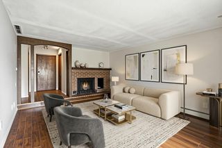 6115 Lincoln Drive 152, Edina, MN 55436