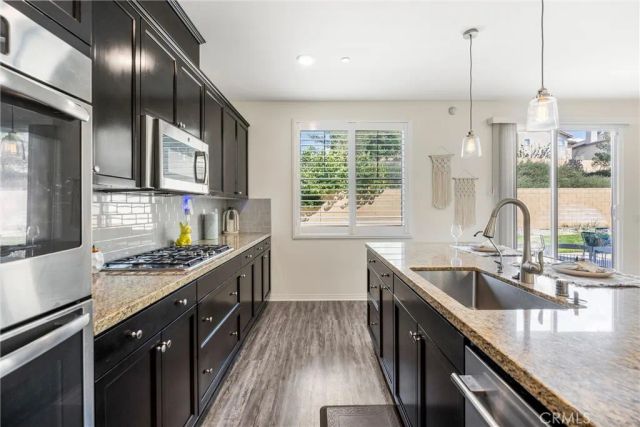 2080 Clementine Street, Redlands, CA 92374