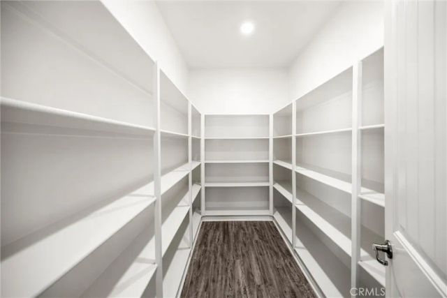 2080 Clementine Street, Redlands, CA 92374