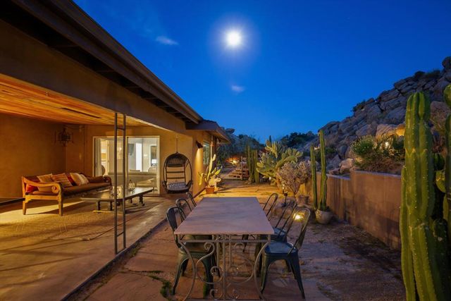 57113 Farrelo Road, Yucca Valley, CA 92284