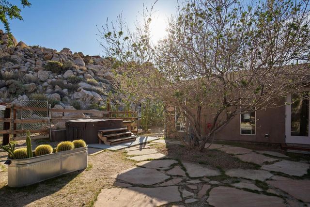 57113 Farrelo Road, Yucca Valley, CA 92284