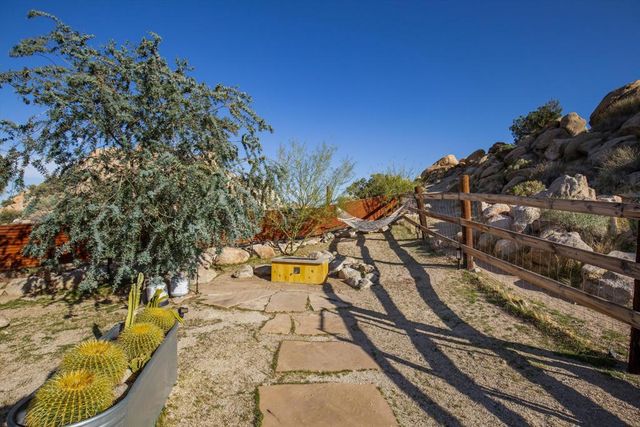 57113 Farrelo Road, Yucca Valley, CA 92284