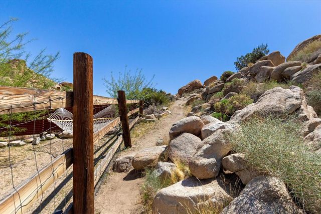 57113 Farrelo Road, Yucca Valley, CA 92284