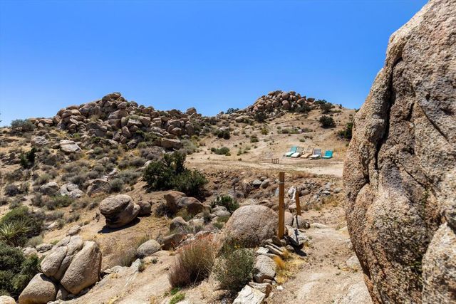 57113 Farrelo Road, Yucca Valley, CA 92284