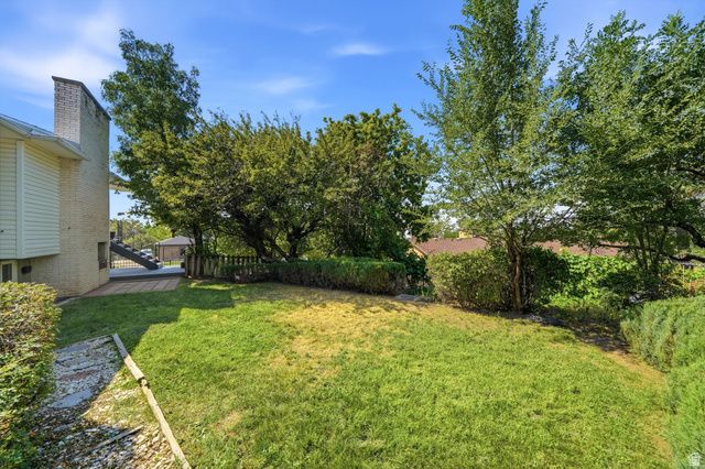 1502 FOREST GREEN DR, Ogden, UT 84403