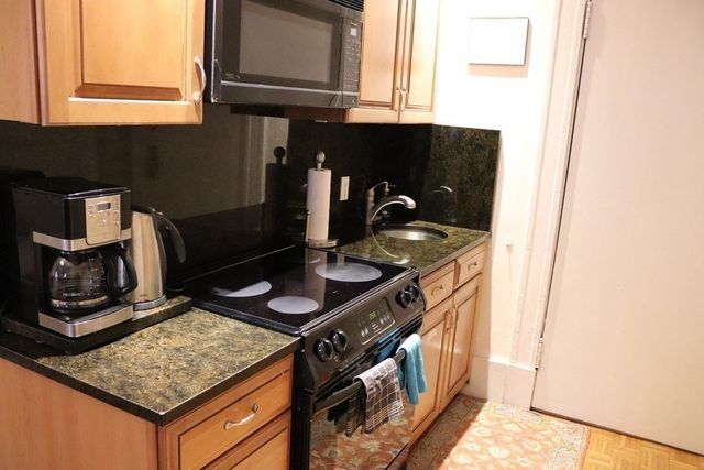 21 Beacon St 3R, Boston, MA 02108