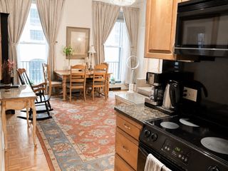 21 Beacon St 3R, Boston, MA 02108