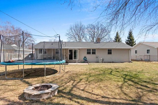 2562 LIBAL STREET, Green Bay, WI 54301