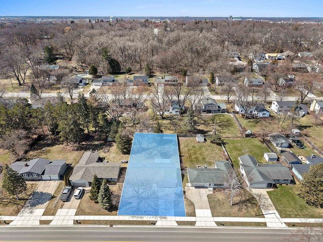 2562 LIBAL STREET, Green Bay, WI 54301