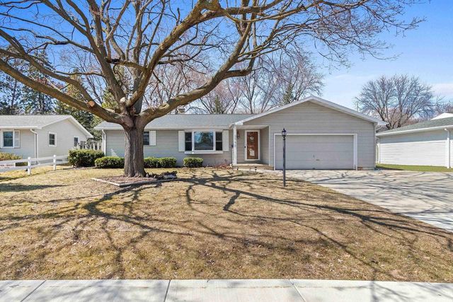 2562 LIBAL STREET, Green Bay, WI 54301