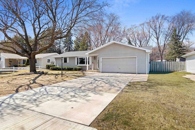 2562 LIBAL STREET, Green Bay, WI 54301