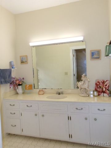 1013 Keith Way, Selma, AL 36701