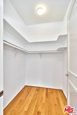 5050 Maplewood Avenue 206, Los Angeles, CA 90004