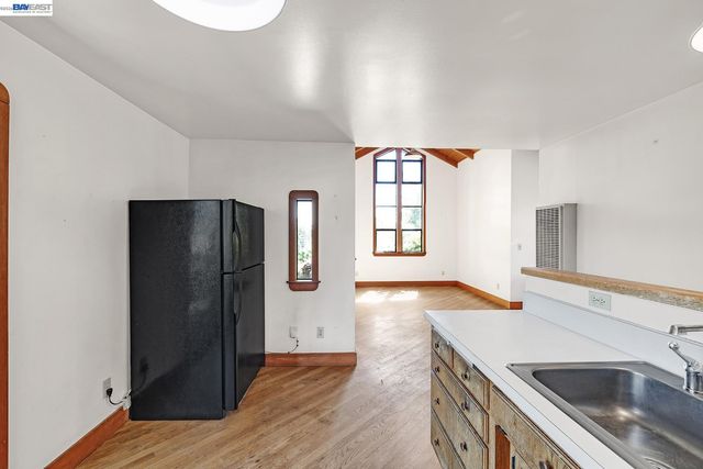 3261 Wyman Street, Oakland, CA 94619