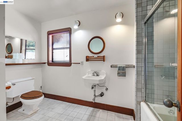 3261 Wyman Street, Oakland, CA 94619