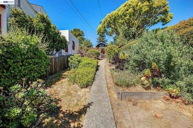 3261 Wyman Street, Oakland, CA 94619