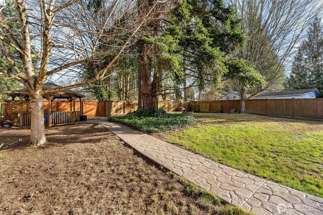 17103 44th Avenue W, Lynnwood, WA 98037