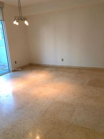 31 SE 5th St 1106, Miami, FL 33131