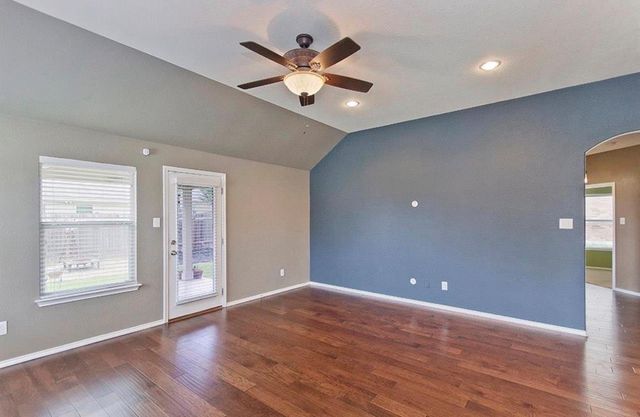 1052 Hot Spring VLY, Buda, TX 78610